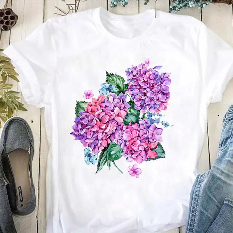 Damenoberteile mit Blumenmuster